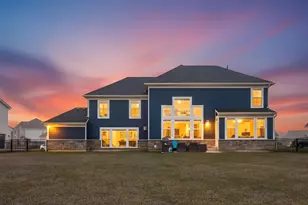 2886 Berlin Manor Dr, Delaware, OH 43015 - Photo 3