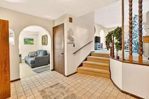 7505 E Bowling Green Ln NW, Lancaster, OH 43130 - Photo 9