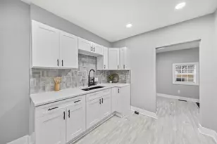 225 S Highland Ave, Columbus, OH 43223 - Photo 13