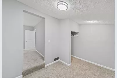 225 S Highland Avenue, Columbus, OH 43223 - Photo 25