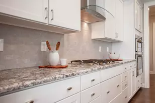 8423 Laidbrook Pl, New Albany, OH 43054 - Photo 13