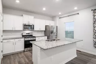 6263 Darby Plns St, Columbus, OH 43228 - Photo 13