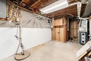 597 Knights Ave, Columbus, OH 43230 - Photo 27