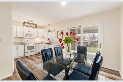 597 Knights Avenue, Columbus, OH 43230 - Photo 9