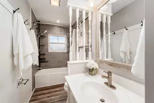 597 Knights Ave, Columbus, OH 43230 - Photo 15