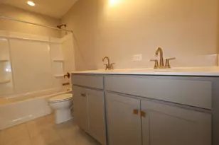 3409 Wittinghill Ct, Delaware, OH 43015 - Photo 9