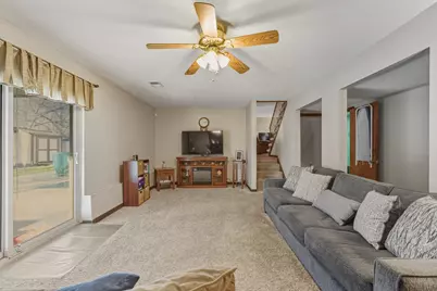 1341 S Hague Avenue, Columbus, OH 43204 - Photo 5