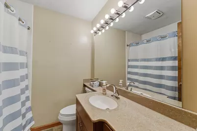 1341 S Hague Avenue, Columbus, OH 43204 - Photo 23
