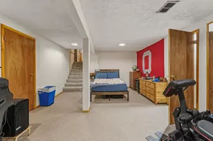 1341 S Hague Ave, Columbus, OH 43204 - Photo 17