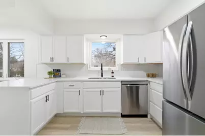 1379 Crestwood Avenue, Columbus, OH 43227 - Photo 7