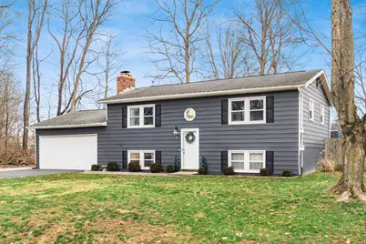 96 Aspen Lane SW, Pataskala, OH 43062 - Photo 3