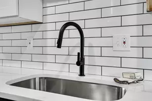 1010 Bruck St, Columbus, OH 43206 - Photo 17