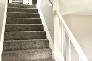 5700 Crossing Ct, Columbus, OH 43231 - Photo 9