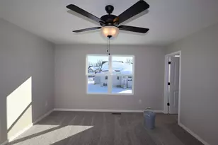 305 Cherry Hills Rd, Commercial Point, OH 43116 - Photo 11