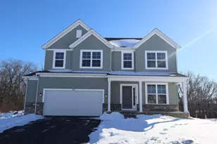 341 Merion Dr, Commercial Point, OH 43116 - Photo 1