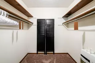 5396 Teakwood Ct, Columbus, OH 43229 - Photo 21