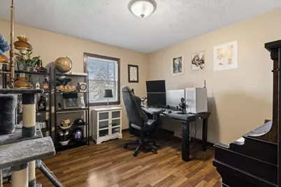 11946 Yankeetown Pike, Mount Sterling, OH 43143 - Photo 15