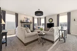 112 Old Bay Loop, Pataskala, OH 43062 - Photo 9