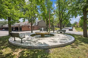 634 Dlyn St, Columbus, OH 43228 - Photo 37