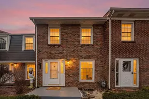 634 Dlyn St, Columbus, OH 43228 - Photo 5