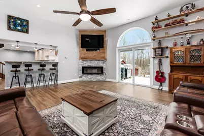 19497 Greist Road, Stoutsville, OH 43154 - Photo 9