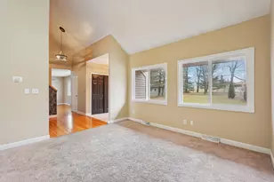 749 Carryback Dr SW, Pataskala, OH 43062 - Photo 7