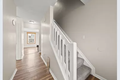 369 Chatterly Lane, Columbus, OH 43207 - Photo 3