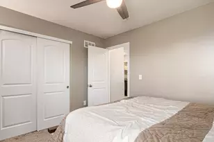 618 Sandhill Ct, Delaware, OH 43015 - Photo 27