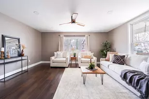 19 W Columbus St, Lithopolis, OH 43136 - Photo 3