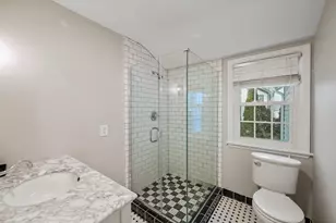 2295 Oxford Rd, Upper Arlington, OH 43221 - Photo 49