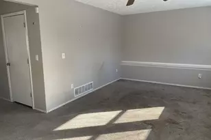 2555 Millview Dr, Columbus, OH 43207 - Photo 15