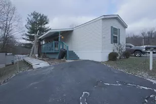 129 Sarah Ln, Reynoldsburg, OH 43068 - Photo 1