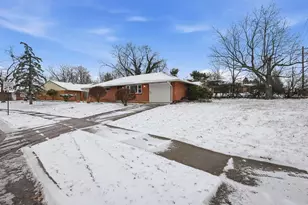 1850 Stouder Dr, Reynoldsburg, OH 43068 - Photo 3