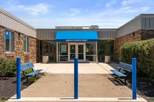 84 River Dr, Columbus, OH 43230 - Photo 35