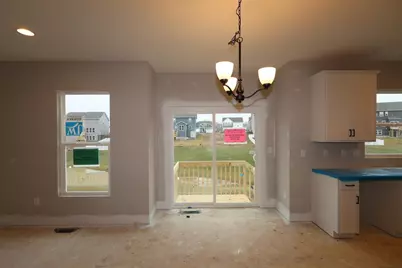 4562 Burgstaller Court, Grove City, OH 43123 - Photo 5