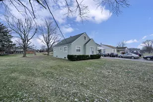 1864 Rosemont Ave, Columbus, OH 43223 - Photo 3