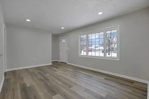1377 Marble Dr, Columbus, OH 43227 - Photo 9