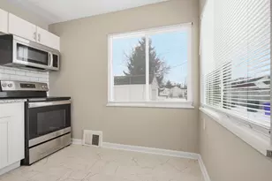 1362 Clinton St, Columbus, OH 43211 - Photo 15