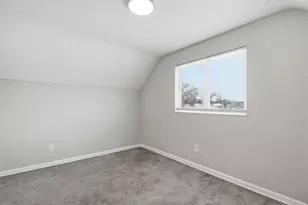 1362 Clinton St, Columbus, OH 43211 - Photo 33