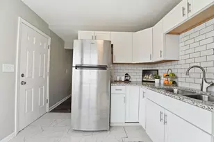 1362 Clinton St, Columbus, OH 43211 - Photo 13