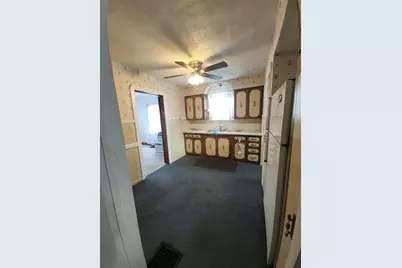 761 W Main Street, Newark, OH 43055 - Photo 9