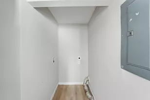 577 Barcher Rd, Columbus, OH 43207 - Photo 21