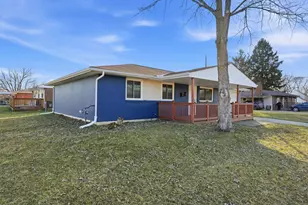 577 Barcher Rd, Columbus, OH 43207 - Photo 3