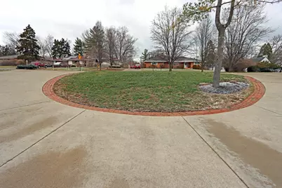 745 Highland Drive, Columbus, OH 43214 - Photo 3