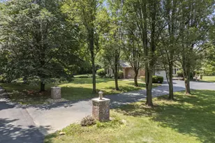 4500 Dublin Rd, Columbus, OH 43221 - Photo 7