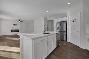 5828 Wynnewood Dr, Grove City, OH 43123 - Photo 7