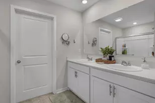 5828 Wynnewood Dr, Grove City, OH 43123 - Photo 31