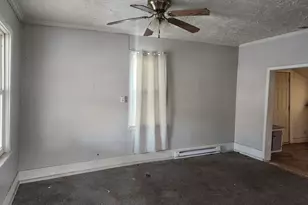 211 W Union St, Mount Gilead, OH 43338 - Photo 5