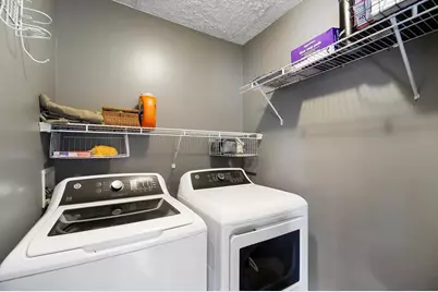 5710 English Rose Drive, Galloway, OH 43119 - Photo 13