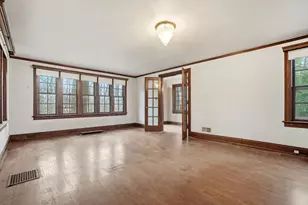 2104 Iuka Ave, Columbus, OH 43201 - Photo 3